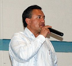 Martin Esparza